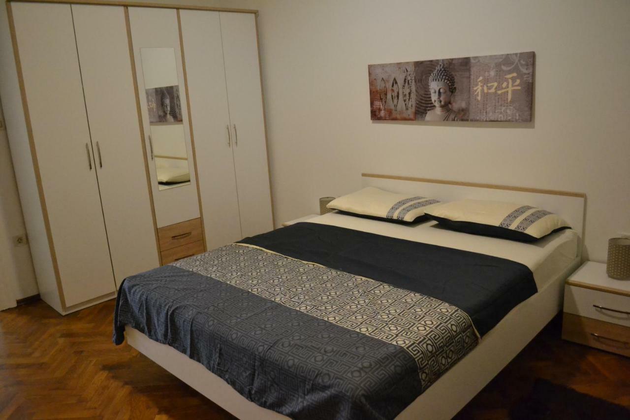 Alex Apartment Rijeka Luaran gambar