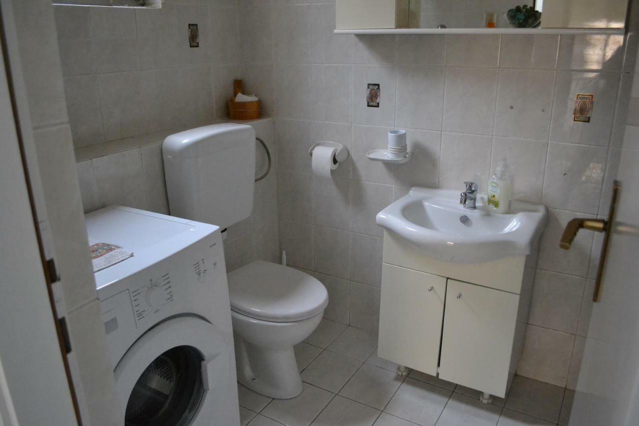 Alex Apartment Rijeka Luaran gambar