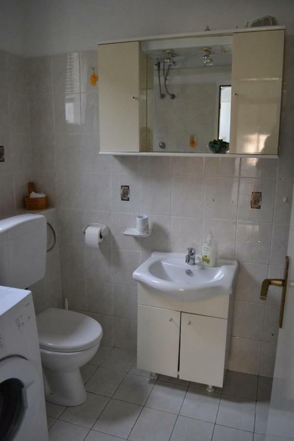 Alex Apartment Rijeka Luaran gambar