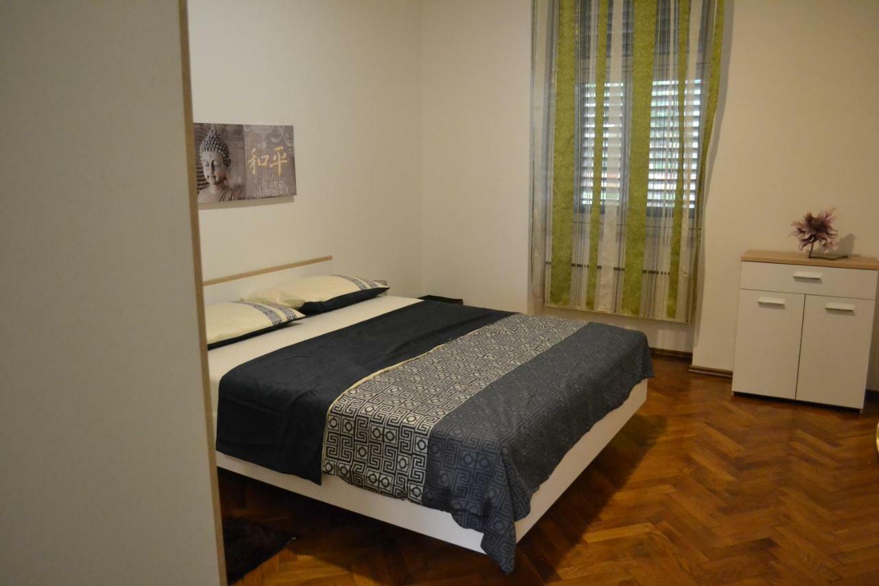 Alex Apartment Rijeka Luaran gambar